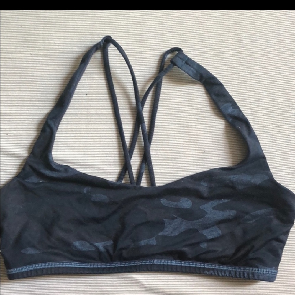 Lululemon sport bra size 8